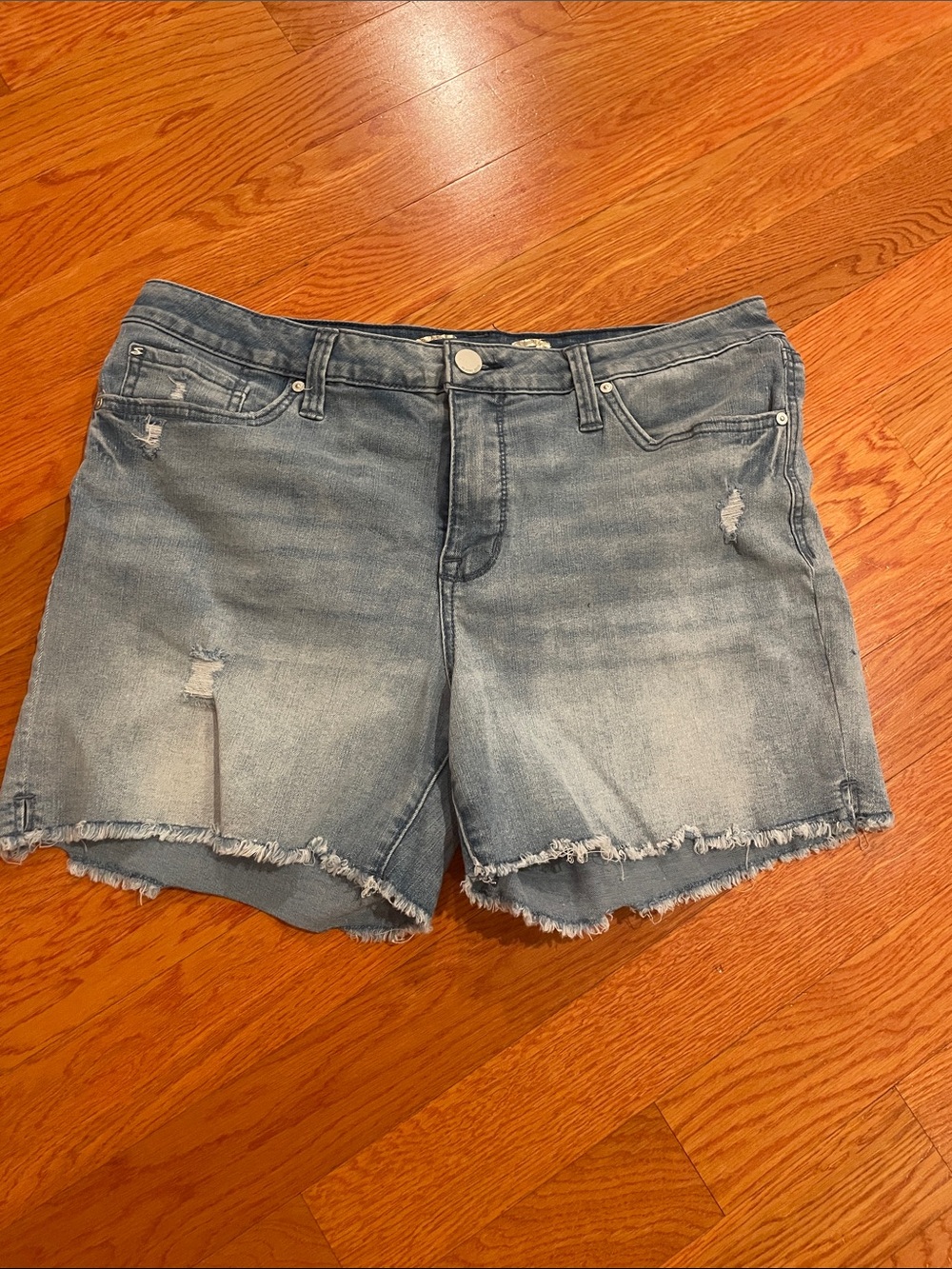 Seven7 Faded Blue Frayed Hem‎ Denim Shorts